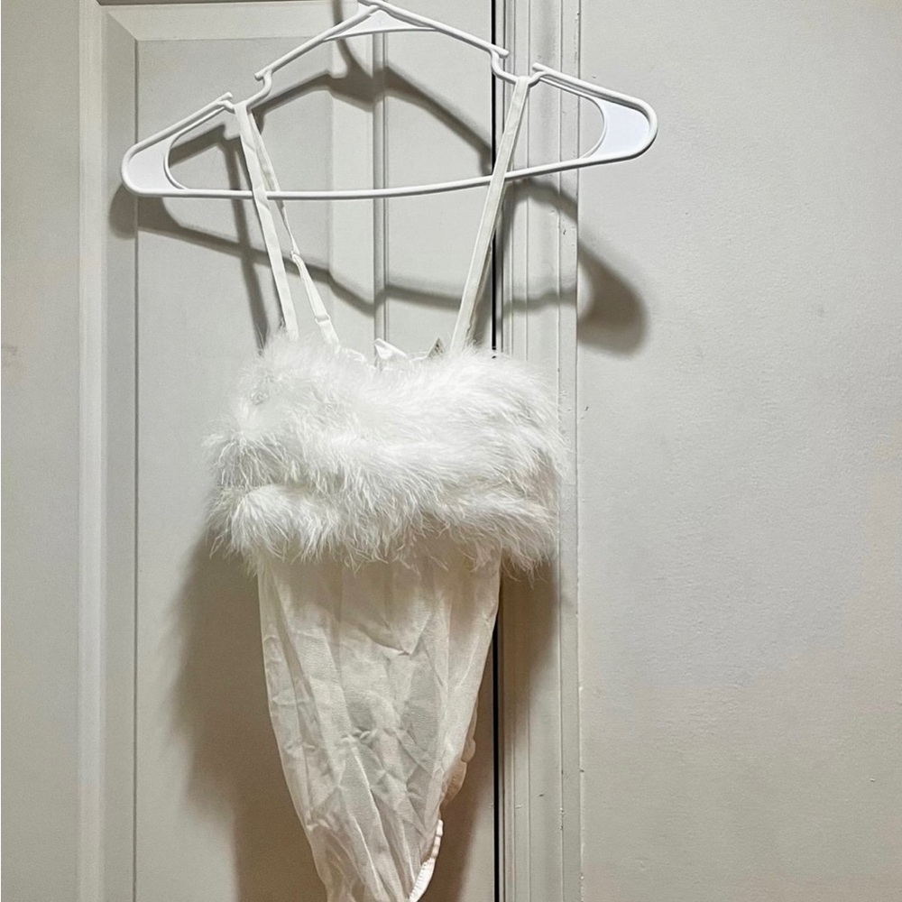 NWT Victoria's Secret Vintage Sexy White Mesh Bodysuit with Faux Feather Trim - Picture 13 of 15